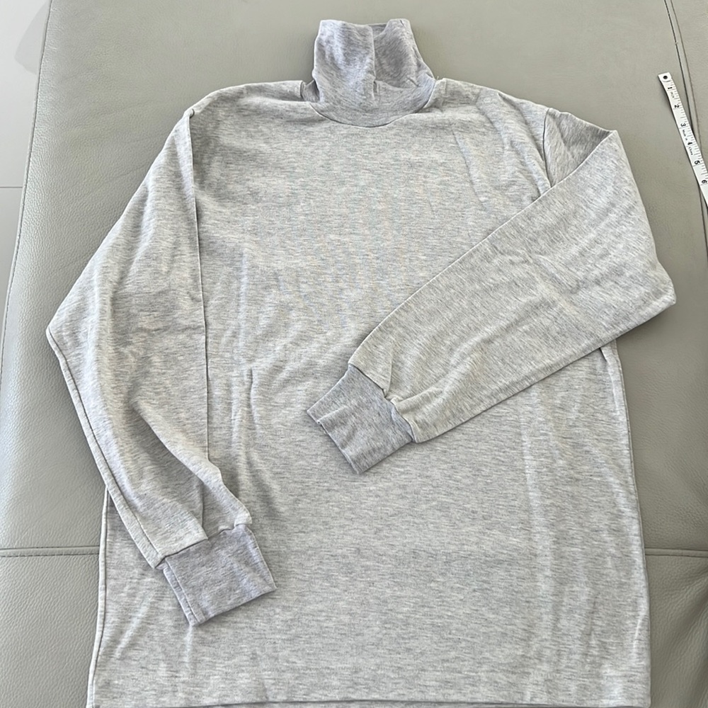 Gray Turtleneck Long-Sleeve Tee